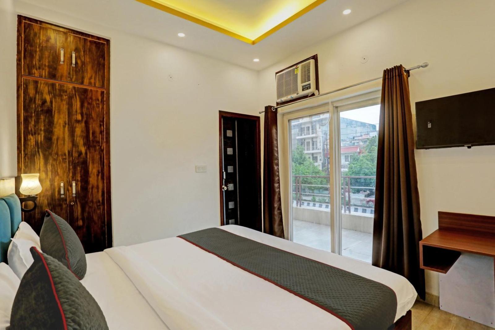 Hotel Tej Plaza A Family Near Igi Airport Delhi New Delhi